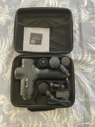 everfit massage gun percussion device with attachments stored in carrying case